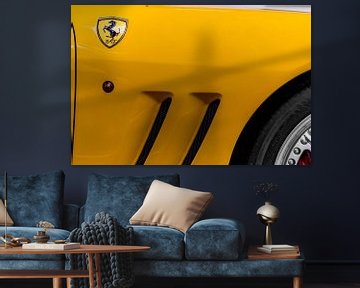 Gele Ferrari in detail
