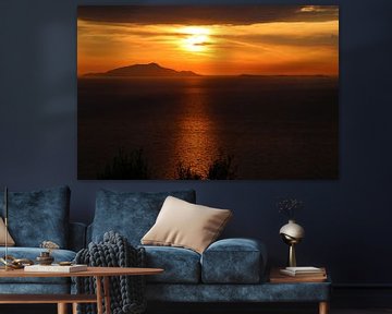 Zonsondergang Ischia Italië van Jeroen Koppes