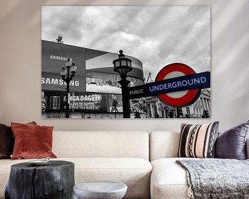 Londoner U-Bahn Piccadilly Circus von Mark de Weger