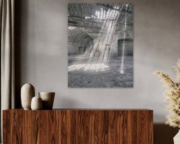 Verlaten plekken: Sphinx fabriek Maastricht lichtstralen van OK-ART