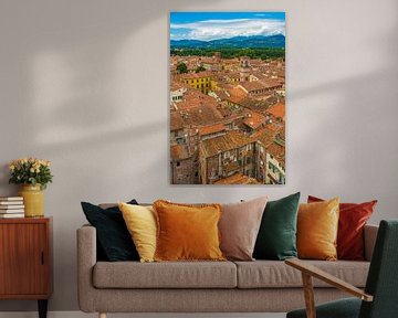 Lucca, Italië - Uitzicht vanaf Torre delle Ore - 2 van Tux Photography