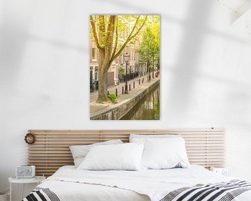 Amsterdam Oudezijds Achterburgwal-Kanal im Sommer von Sjoerd van der Wal Fotografie