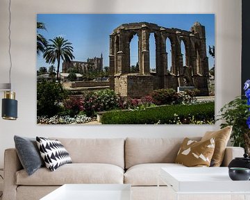 Ruine von St. George oder die Lateiner Kirche in Famagusta ... von Bert v.d. Kraats Fotografie