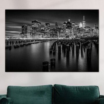 Manhattan Skyline at Sunset | Monochrome by Melanie Viola