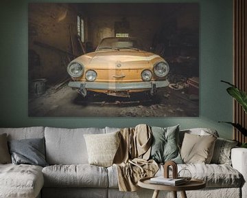 Old Yellow Car by Perry Wiertz