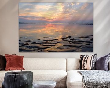 Sommer Sonnenuntergang am Sandstrand der Nordsee Ufer an der Küste in den Niederlanden von Sjoerd van der Wal Fotografie