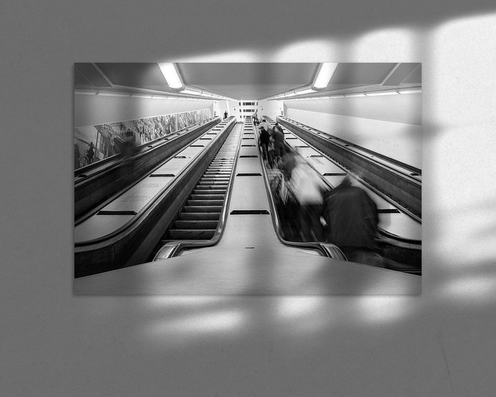 Sfeerimpressie: Roltrappen in de Maastunnel van Studio Wanderlove