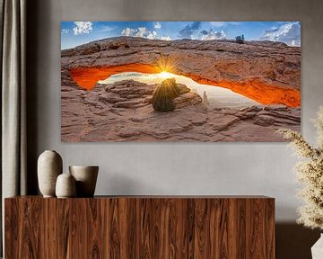 Zonsopkomst bij Mesa Arch Canyonlands van Samantha Schoenmakers