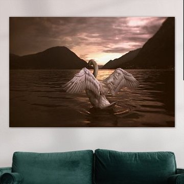 Queen of the lake von Peggy Saffrie