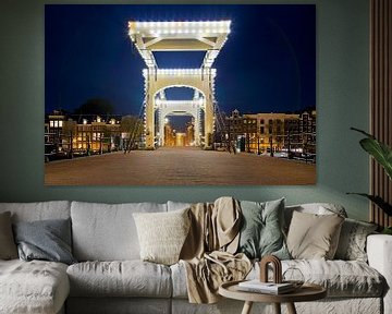 Skinny Bridge @ night Amsterdam by Anton de Zeeuw