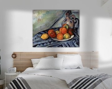 Paul Cézanne - Obst und ein Krug auf einem Tisch
