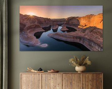 Zonsopkomst in Reflection Canyon, Lake Powell, Utah