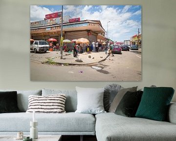 Soweto Street Scene van Thomas Froemmel