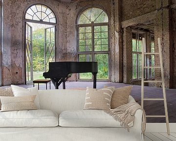 The Old Piano by Vincent den Hertog