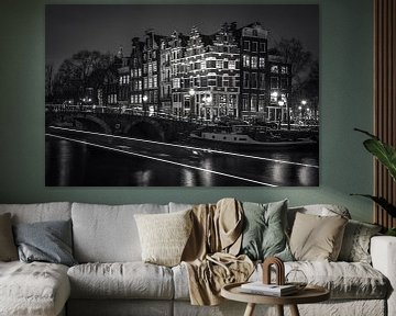 Lichtstrook van Iconic Amsterdam