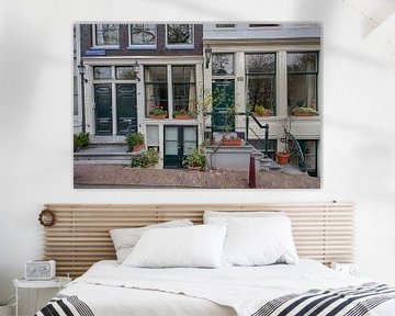 Entree grachtenpand Amsterdam van Peter Bartelings