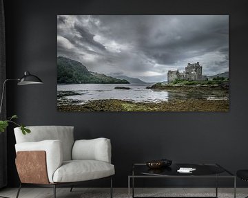 Scottish castle by Chantal Nederstigt
