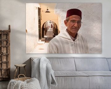 Portret van een man, Rabat, Marokko van Jeroen Knippenberg