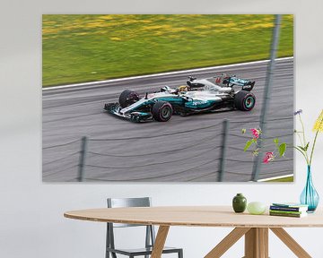 Lewis Hamilton in Aktion beim Großen Preis von Österreich 2017 von Justin Suijk