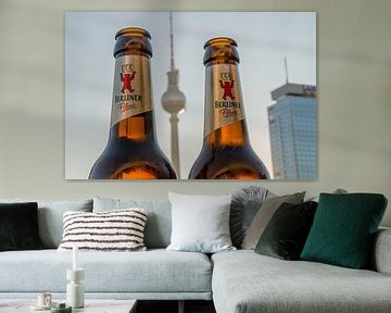 Berliner Pilsner bij de Fernsehturm van Bas Ronteltap