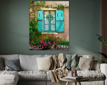 Wicked Window (Frans raam met turquoise luiken)