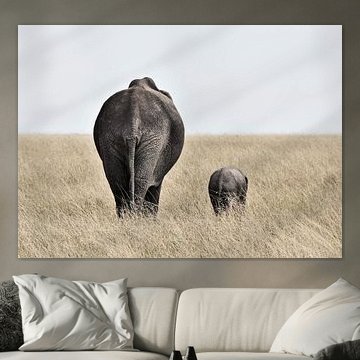 Elefant mit kleinem von Esther van der Linden