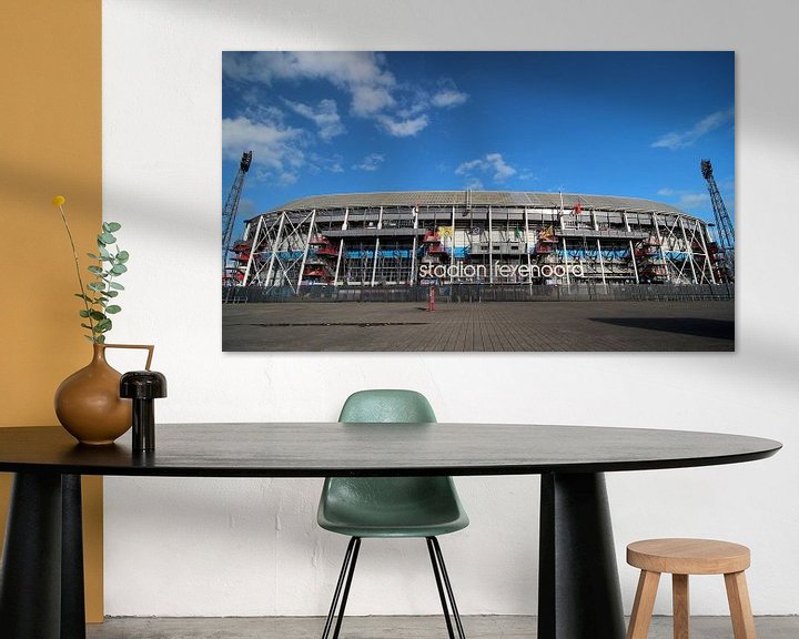 Sfeerimpressie: Voorkant stadion Feyenoord met de bekende letters in groothoek van André Muller