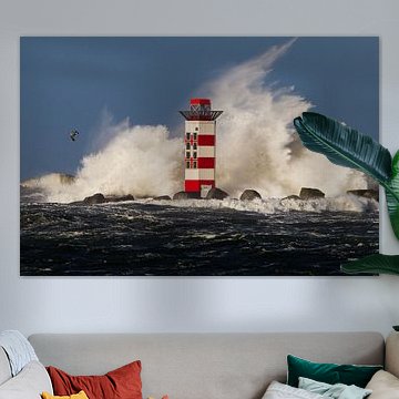 Kracht van de Noordzee tegen de vuurtoren