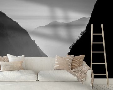 Mountains in Nepal - black and white by Ellis Peeters