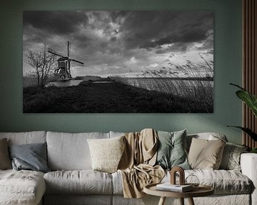 Molen in de storm by Karin Tebes
