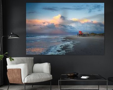 Strand Petten bij zonsondergang van Pim Leijen