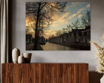 Schemering boven een Meppelse gracht 