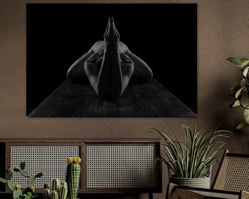Artistic nude symmetry model in black and white by Arjan Groot