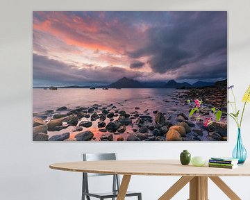 Coucher de soleil sur la plage d'Elgol, île de Skye, Écosse sur Henk Meijer Photography