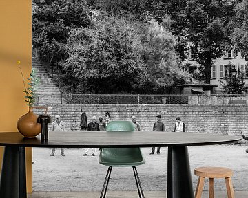 Boules by Emil Golshani