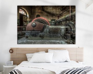 Alte Industriemaschinen in einer verlassenen Fabrik von Sven van der Kooi (kooifotografie)