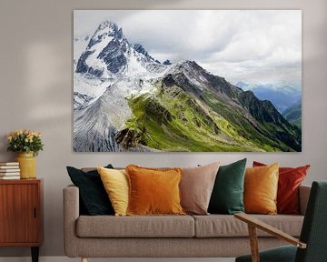 Bergen in de Noord-Italiaanse Alpen van Emile Kaihatu
