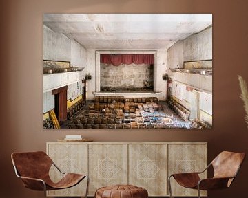 Abandoned Theater. by Roman Robroek