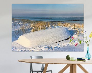 Fischerboot in Zingst im Winter von Rico Ködder