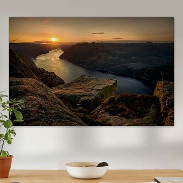 Preikestolen Sunset von Wojciech Kruczynski