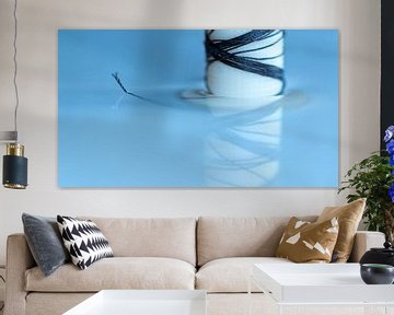 Reflectie in blauw van Margot Klaren