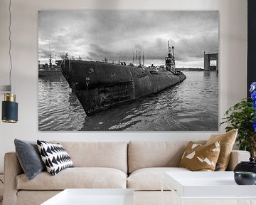 zomaar een onderzeeer in de haven van amsterdam van Mike Bot PhotographS