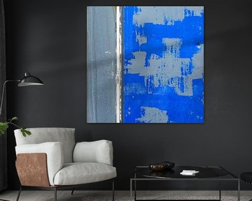 Blauw-grijs abstract op verweerd aluminium oppervlak van Texel eXperience