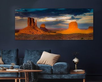 Zonsondergang in Monument Valley van Antwan Janssen