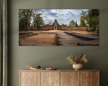 Panorama van een tempel, Cambodja van Rietje Bulthuis