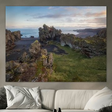 Djúpalónssandur bay