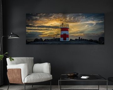 lighthouse by Frans Scherpenisse