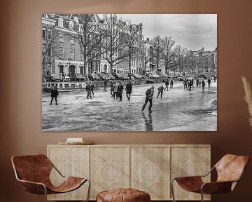 Schaatsers op de Keizersgracht in Amsterdam van Dennisart Fotografie