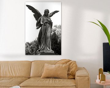 Sculpture of an angel in the St. Elisabeth cemetery by Silva Wischeropp