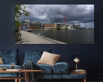 Dreigende wolken boven Grand Canal by Rob Hendriks